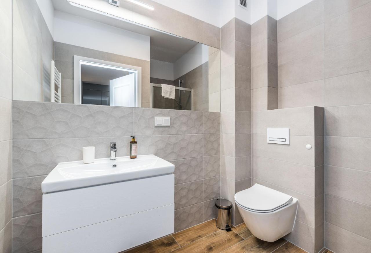 Rent Like Home - Apartamenty Kolo Brzegu & Mini Spa Kołobrzeg Εξωτερικό φωτογραφία